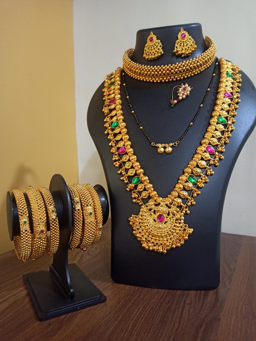 Kolhapuri Saaj / Kolhapuri Jewelry