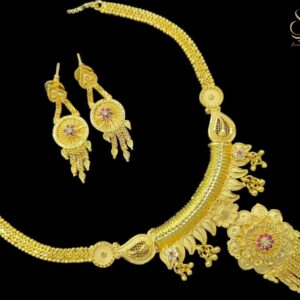 Leaf and Floral Necklace Set