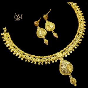 Traditional Kolhapuri Gadi Thushi with leaf design